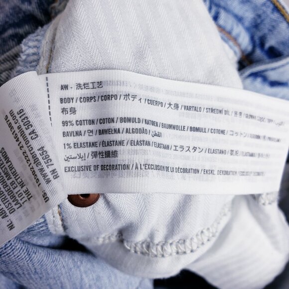 Abercrombie & Fitch Ultra High Rise Ankle Straight Jean Patch Detail size 26 - Picture 9 of 11